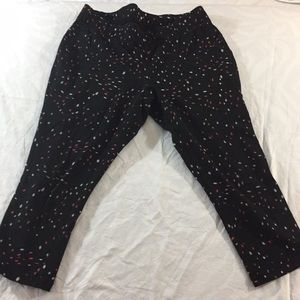 Lane Bryant Black/Multi Workout Crops - 14/16